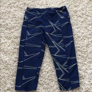 Oiselle capri leggings
